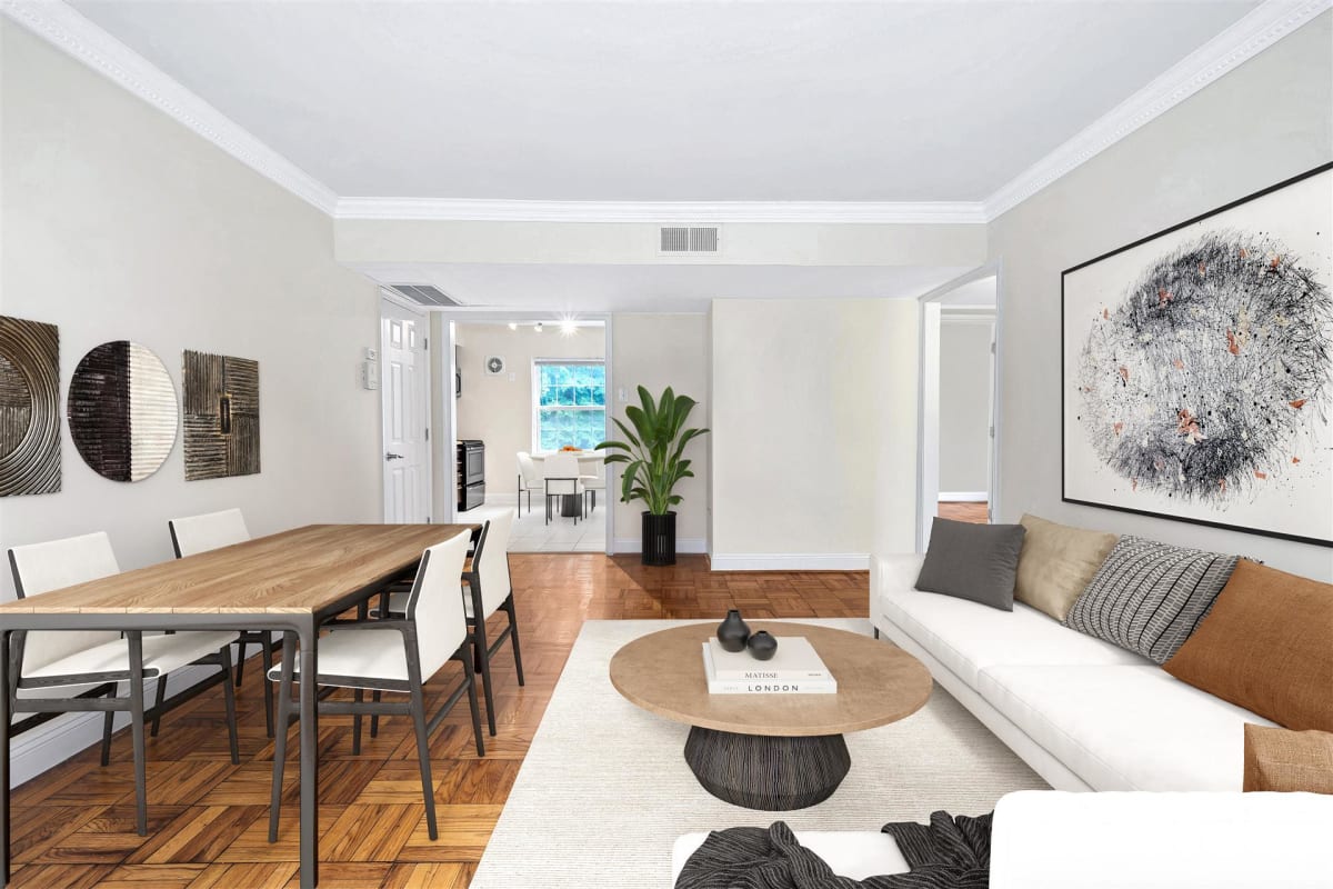 Explore Falkland Chase Luxury Apt & Community Photos